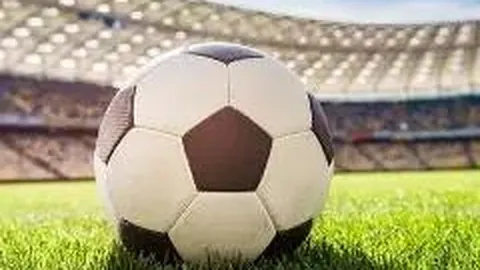 深度解析：2021年C罗回归曼联背后，门德斯如何巧妙应对曼联危机心理战术？