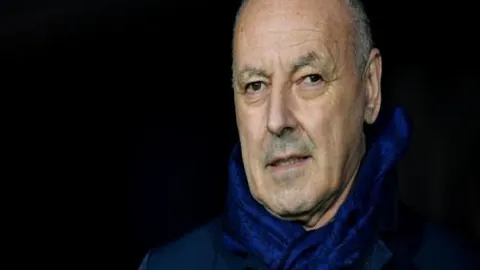 《杨瀚森挑战极限！连续7日6战，官方工作室盛赞，却揭秘三大成长短板》